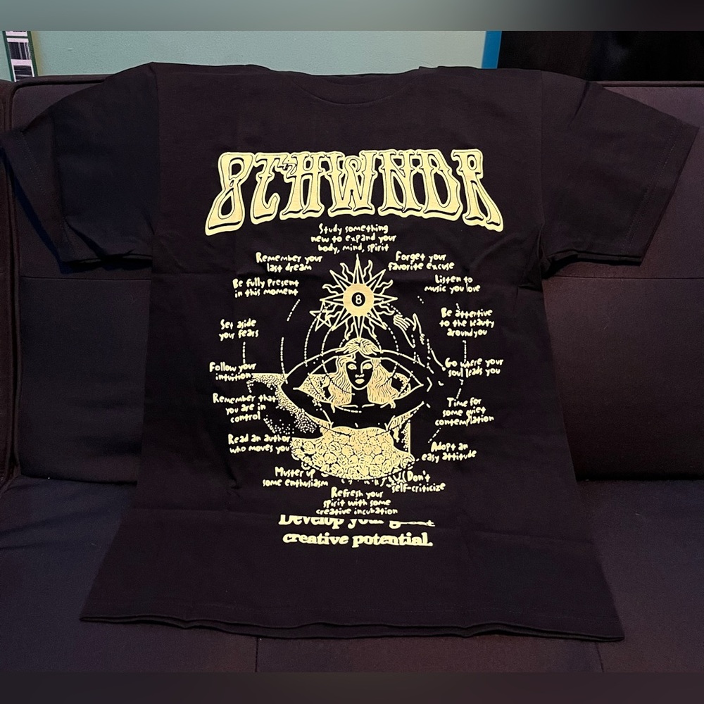 8thwndr Tee